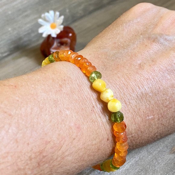 Carnelian Baltic Amber Dainty Gemstone Bracelet - Picture 3 of 6